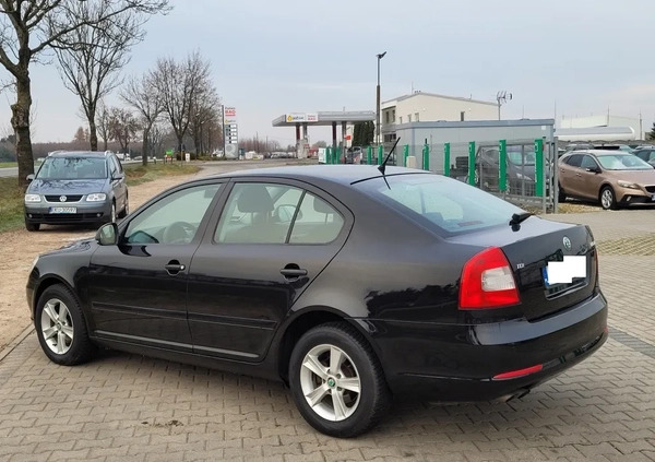 Skoda Octavia cena 24990 przebieg: 179000, rok produkcji 2011 z Kutno małe 466